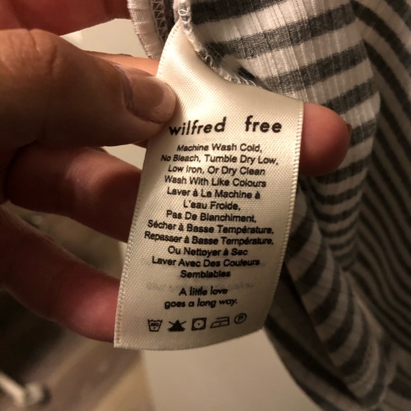 Aritzia top - Picture 3 of 4